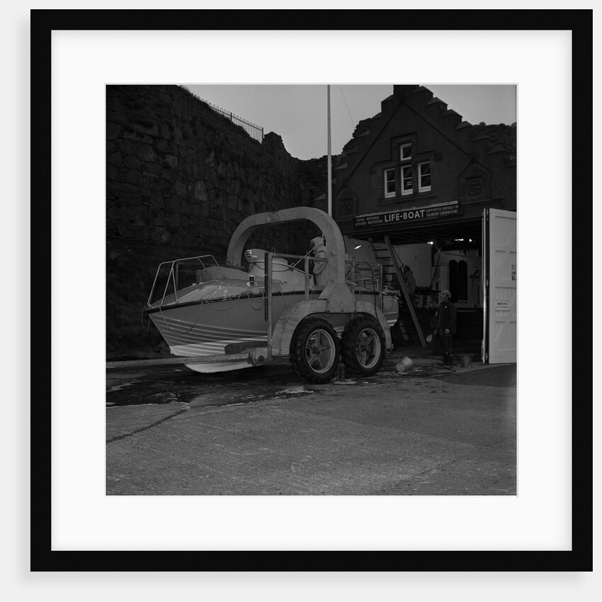 New Peel lifeboat by Manx Press Pictures