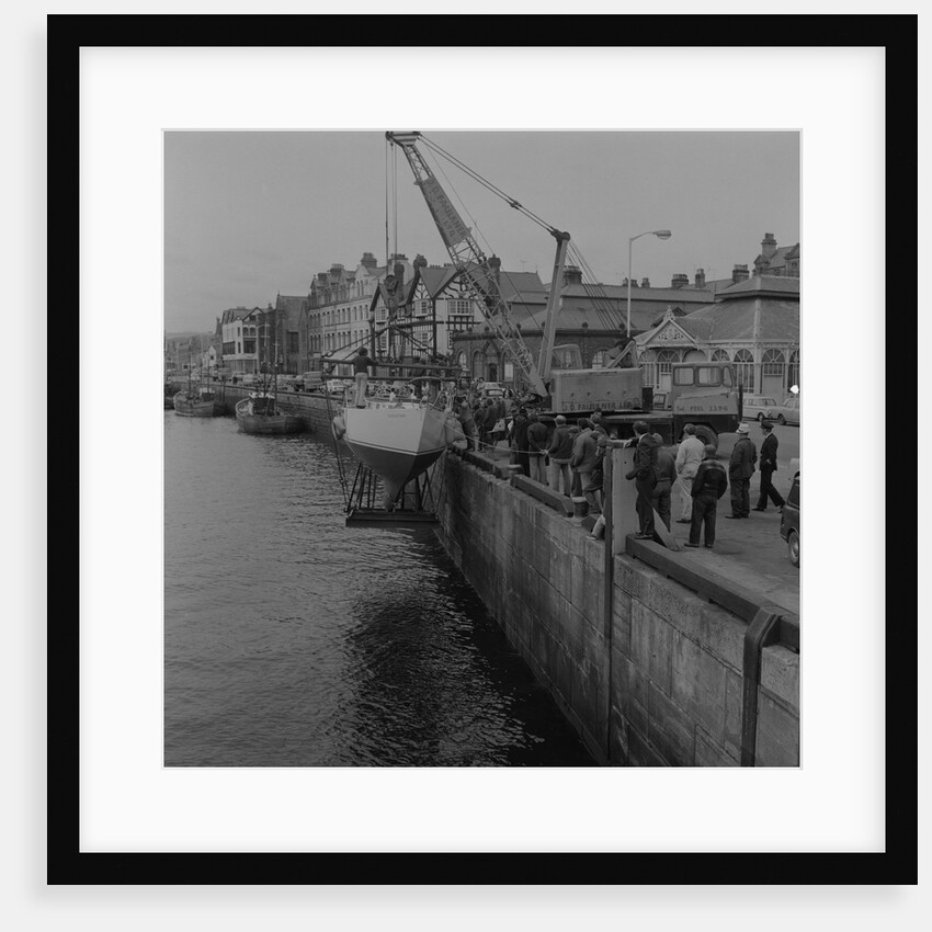 Boat launch on Douglas North Quay by Manx Press Pictures