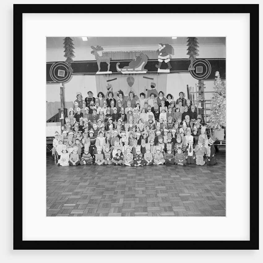 Pulrose School Party by Manx Press Pictures