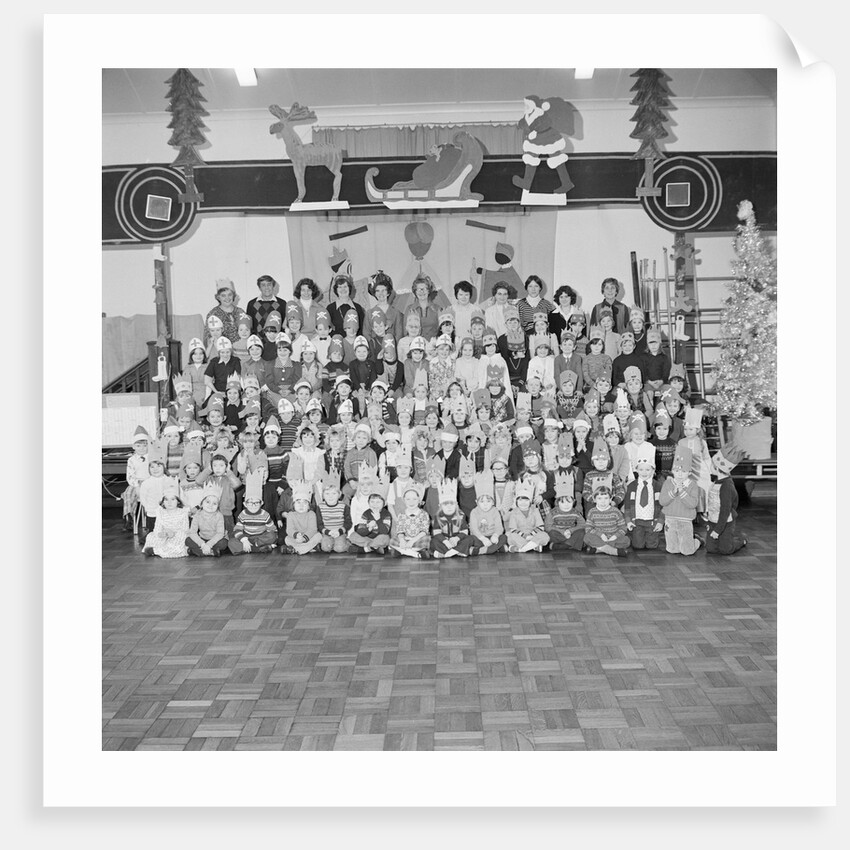 Pulrose School Party by Manx Press Pictures