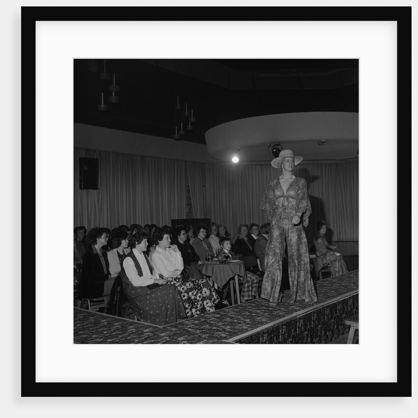 Fashion Show, Villiers by Manx Press Pictures