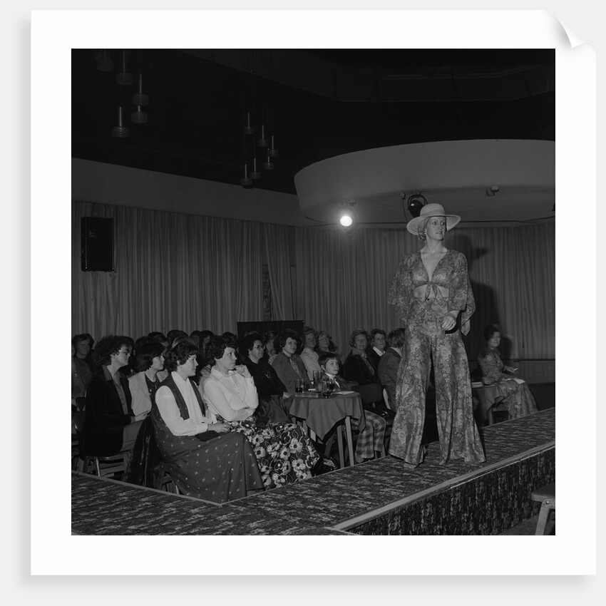 Fashion Show, Villiers by Manx Press Pictures