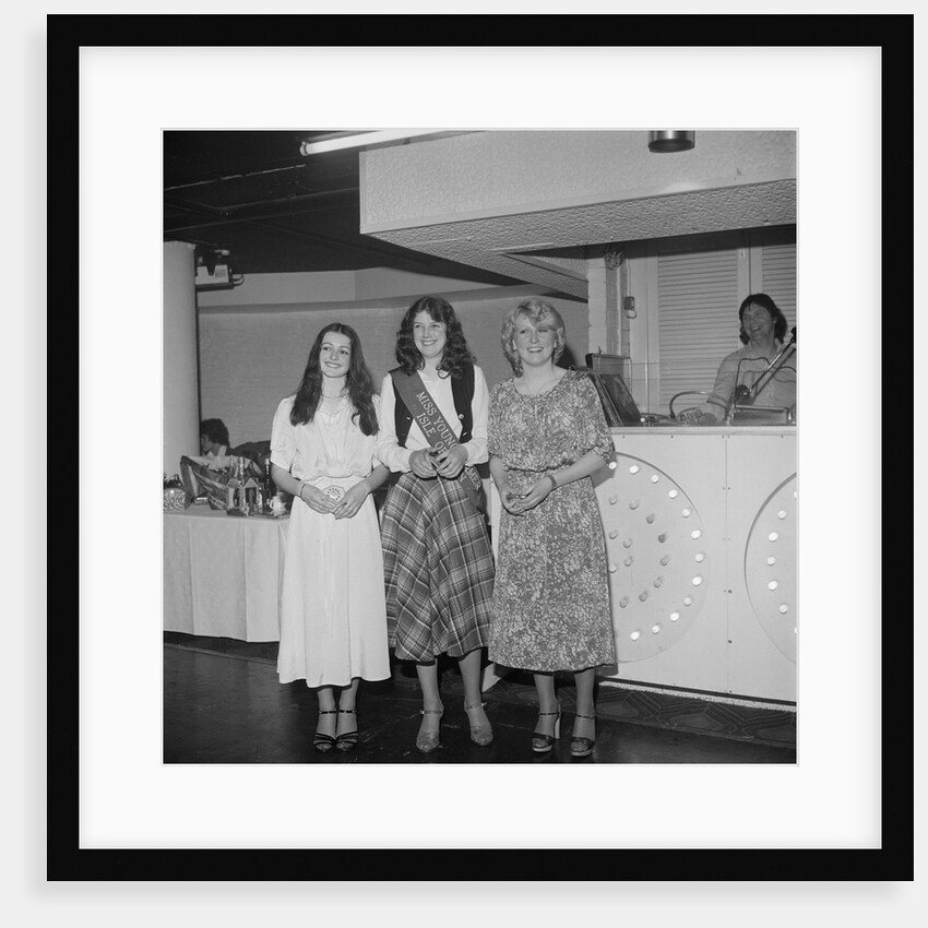 Miss Young Farmer, Summerland, Douglas by Manx Press Pictures