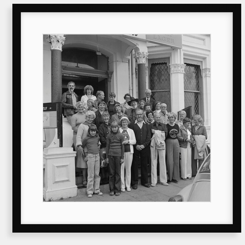 Barford family, Milnes hotel by Manx Press Pictures