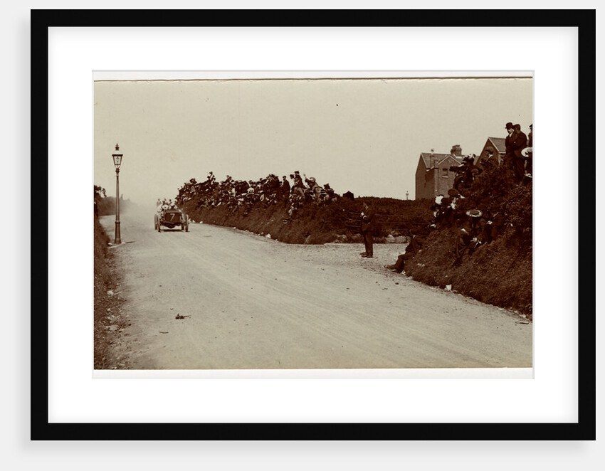 W.T. Clifford Earp in a Napier, 1905 Gordon Bennnett Trials by Anonymous