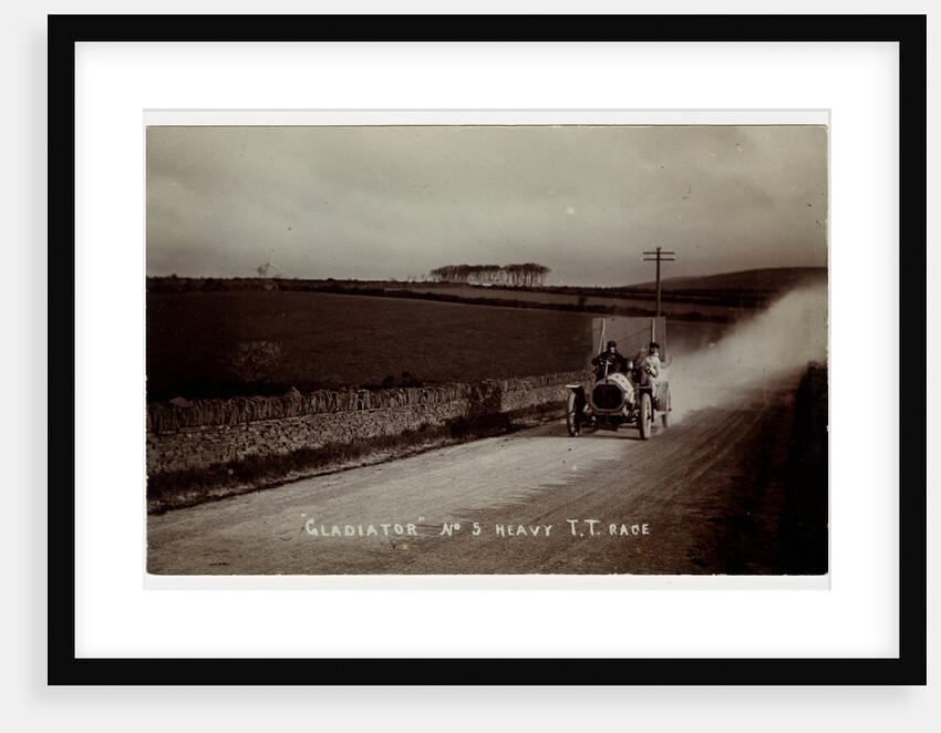 Graeme Fenton in a hp Gladiator, 1907 Heavy Touring motorcar race by Anonymous