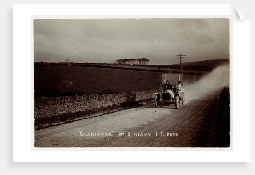 Graeme Fenton in a hp Gladiator, 1907 Heavy Touring motorcar race by Anonymous