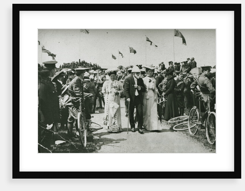 Tynwald Day crowds by Anonymous
