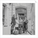 Americans at Ronaldsway hotel by Manx Press Pictures