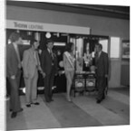 Opening of Edmundson Electrical Store, Derby Square by Manx Press Pictures
