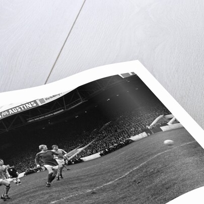 Bobby Charlton 1967 by Alfred Markey