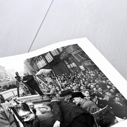 Derby FA Cup winning team homecoming 1946 by Greaves