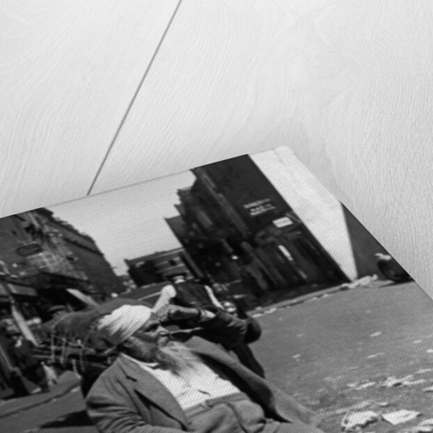 Petticoat Lane Market by Staff