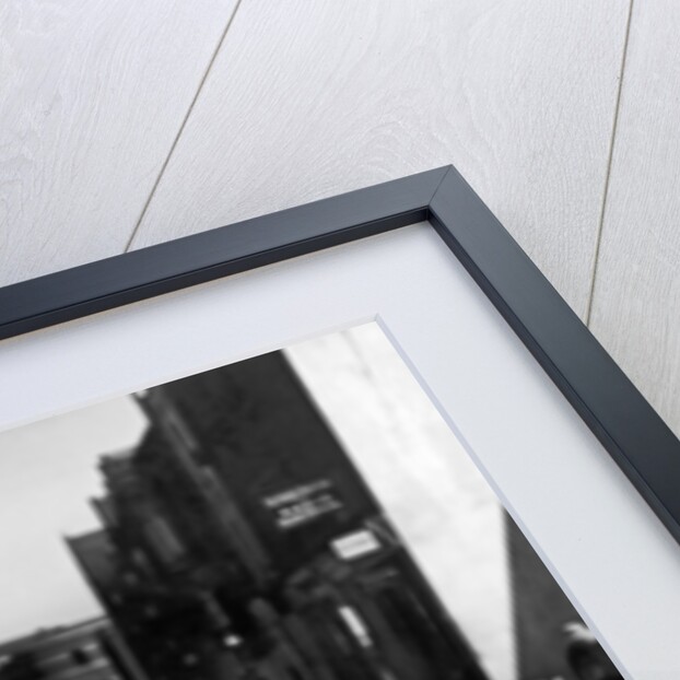 Petticoat Lane Market by Staff