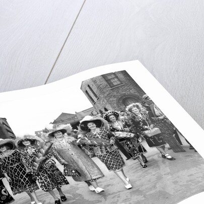 London 1954 by Tanner