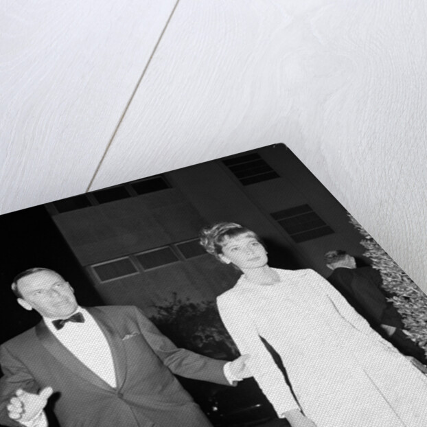 Frank Sinatra 1965 by Ron Burton