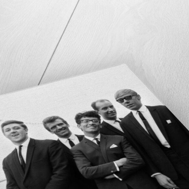 Freddie and the Dreamers 1963 by Bela Zola