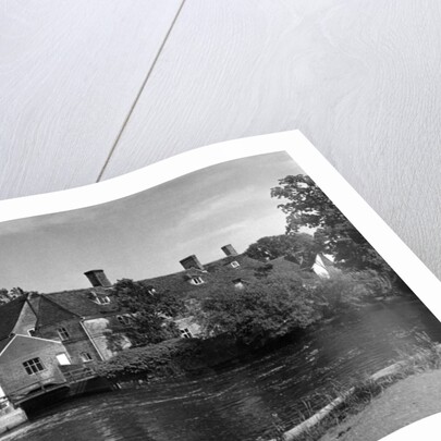 Suffolk county scene by Staff