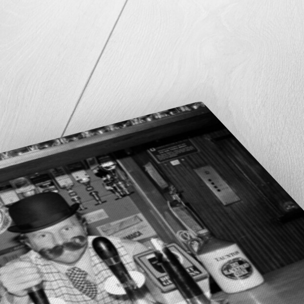 Bobby Moore preparing for the opening of his own public house by Kent Gavin