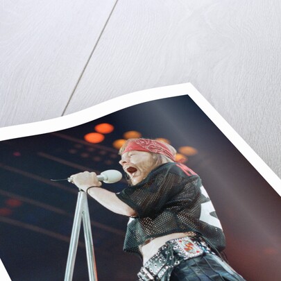 Guns N' Roses on stage, 1992 by Nigel Wright