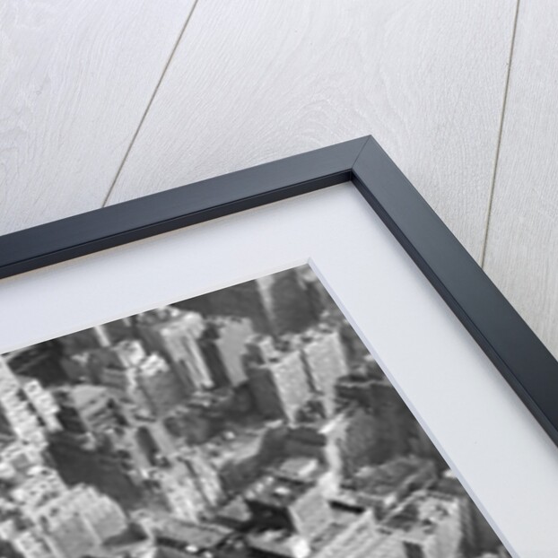 Workmen busy cleaning windows 1000 ft up the Empire State building by Daily Herald