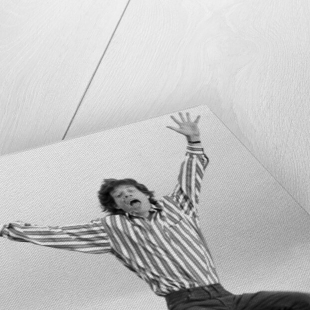 Mick Jagger on the roof of the Daily Mirror building by Anonymous