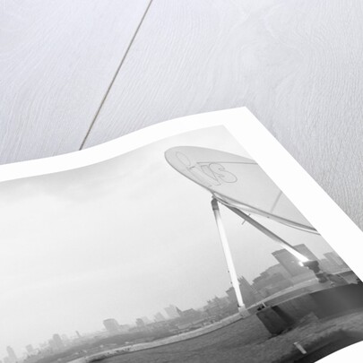 Mick Jagger on the roof of the Daily Mirror building by Anonymous