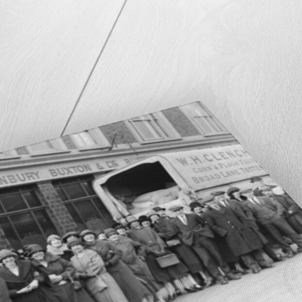 Commuters waiting for buses and make shift public transport by Staff