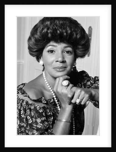 Shirley Bassey in Monte Carlo by Doreen Spooner