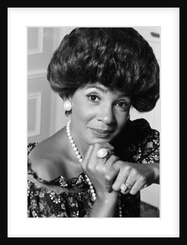 Shirley Bassey in Monte Carlo by Doreen Spooner