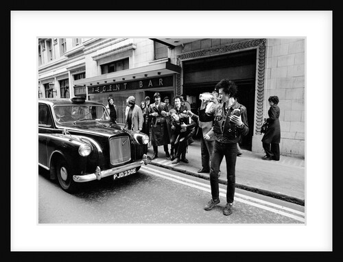 Sex Pistols news press conference outside Buckingham Palace by Bill Rowntree