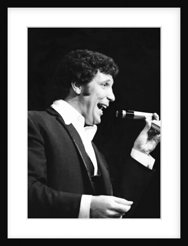 Tom Jones, Concert at The Copacabana nightclub 1969 by Daily Mirror