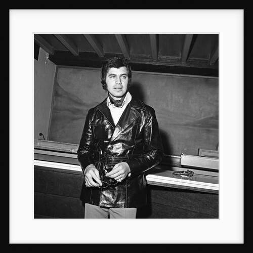 Engelbert Humperdinck 1970 by Bela Zola