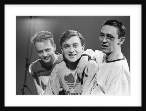 Loads A Money by Lennox Ken