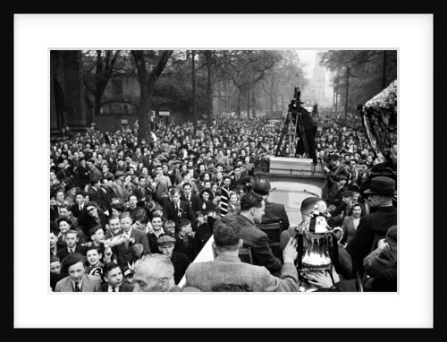 Derby FA Cup winning team homecoming 1946 by Greaves
