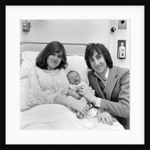 Pete Townshend marries Kaen Astley by Eric Harlow