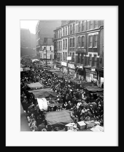 Petticoat Lane 1960 by George Greenwell