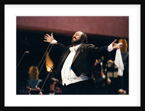 Luciano Pavarotti's free concert, Hyde Park, 1991 by Ken Lennox
