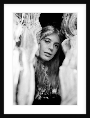 Marianne Faithfull 1971 by Bill Rowntree