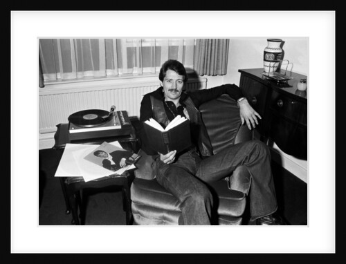 Frank worthington 1976 by Neville Chadwick