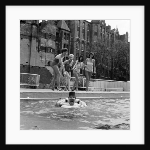 Oasis Lido, London, 1959 by Eric Harlow