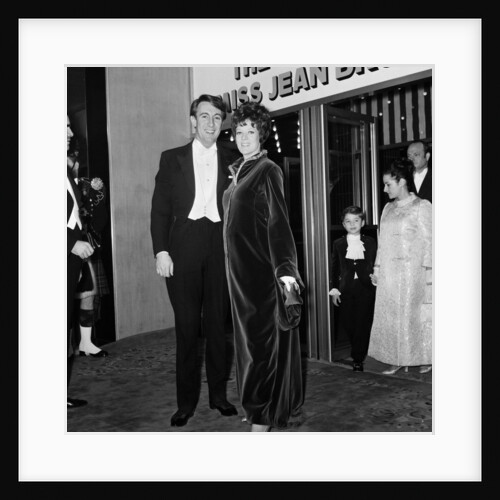 Maggie Smith by Charlie Ley