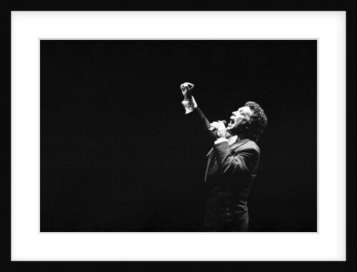 Tom Jones 1987 by Wright