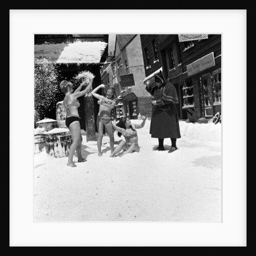 Filming of Oliver!, 1967 by Freddie Cole