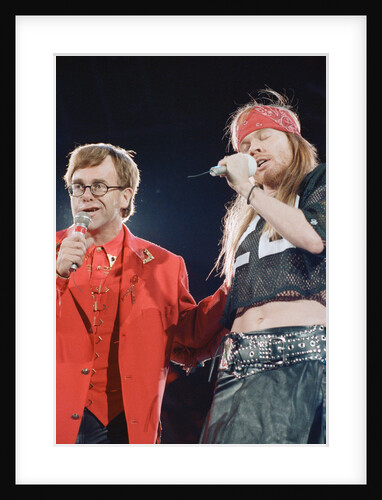 Guns N' Roses on stage, 1992 by Nigel Wright