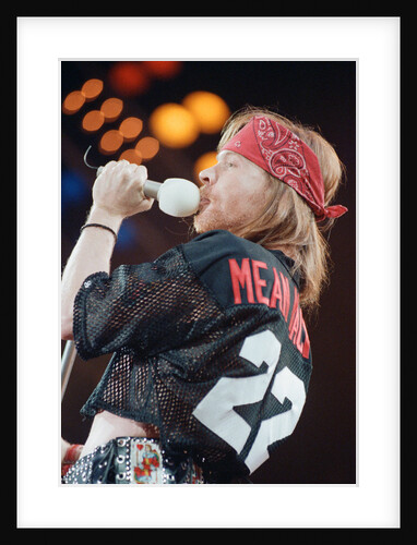 Guns N' Roses on stage, 1992 by Nigel Wright