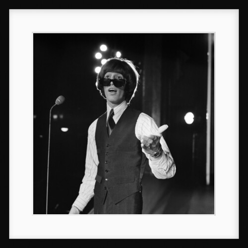 Robin Gibb by Eric Harlow