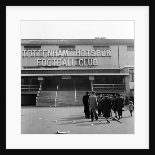 Tottenham Football Club, 1962 by Monte Fresco