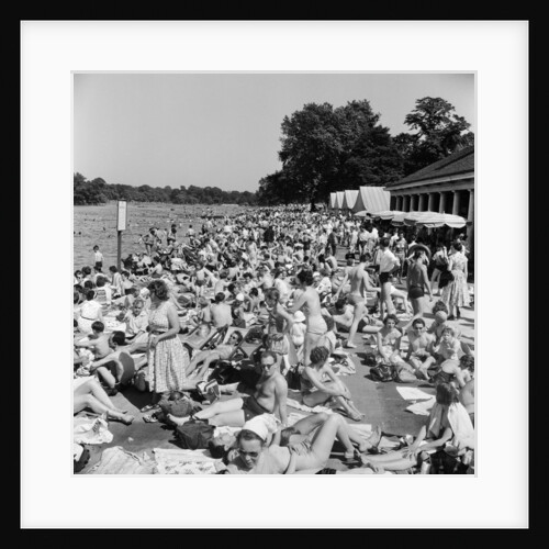 London's Hyde Park Lido by Dean Dixie