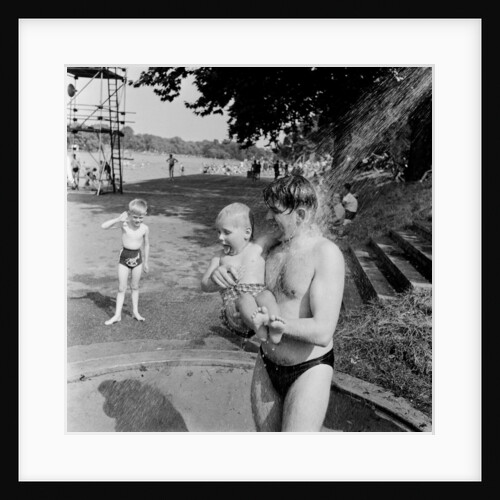 London's Hyde Park Lido by Dean Dixie